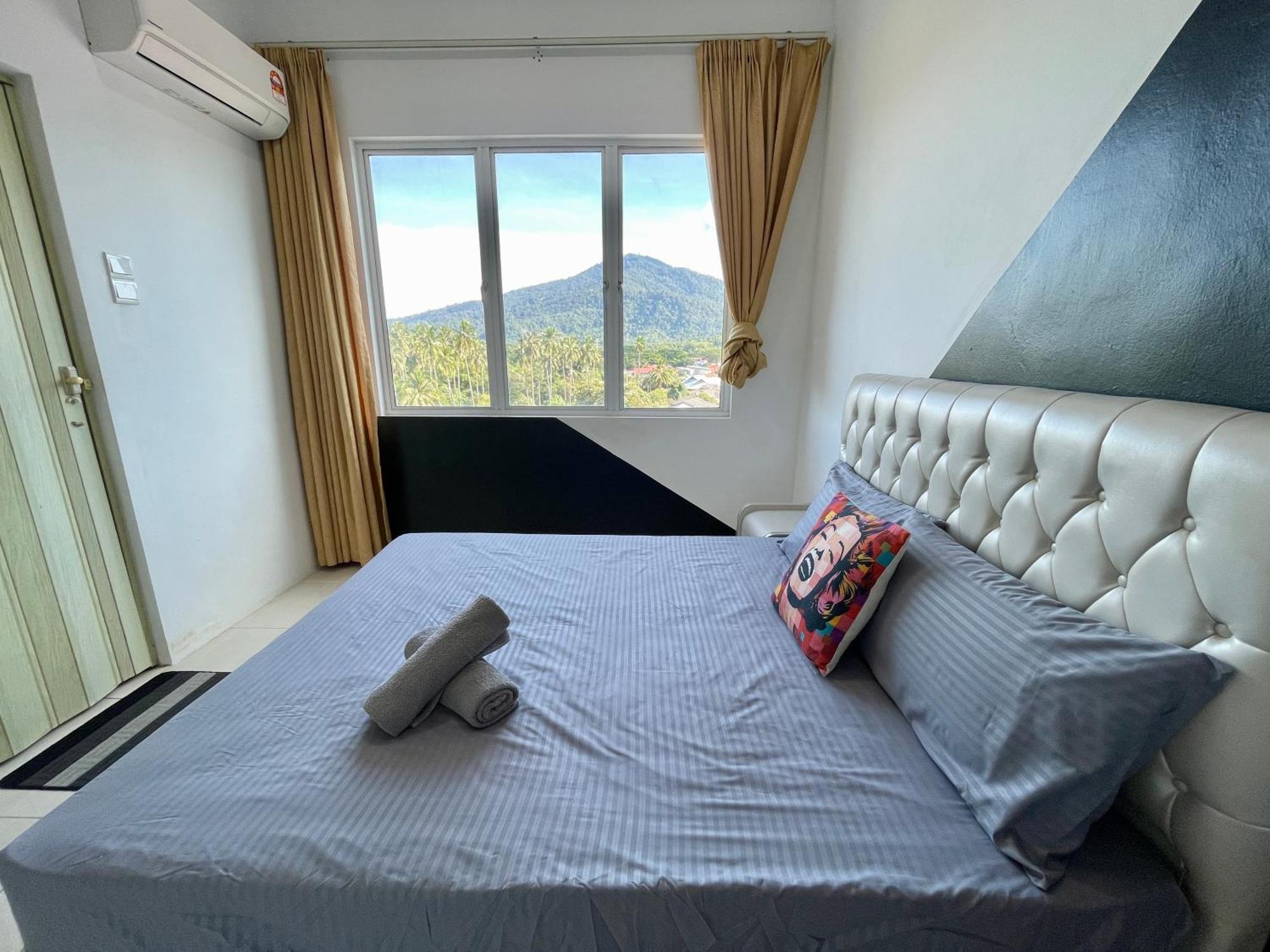 Hillview Cube W/rooftop Pool Kuah