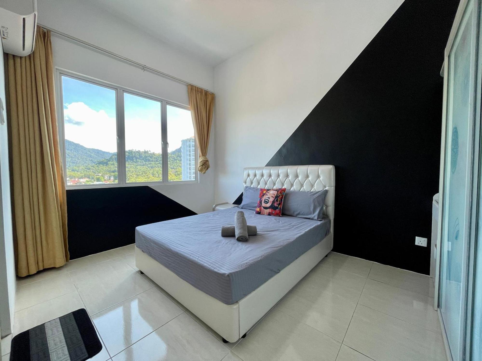 Hillview Cube W/rooftop Pool Apartment