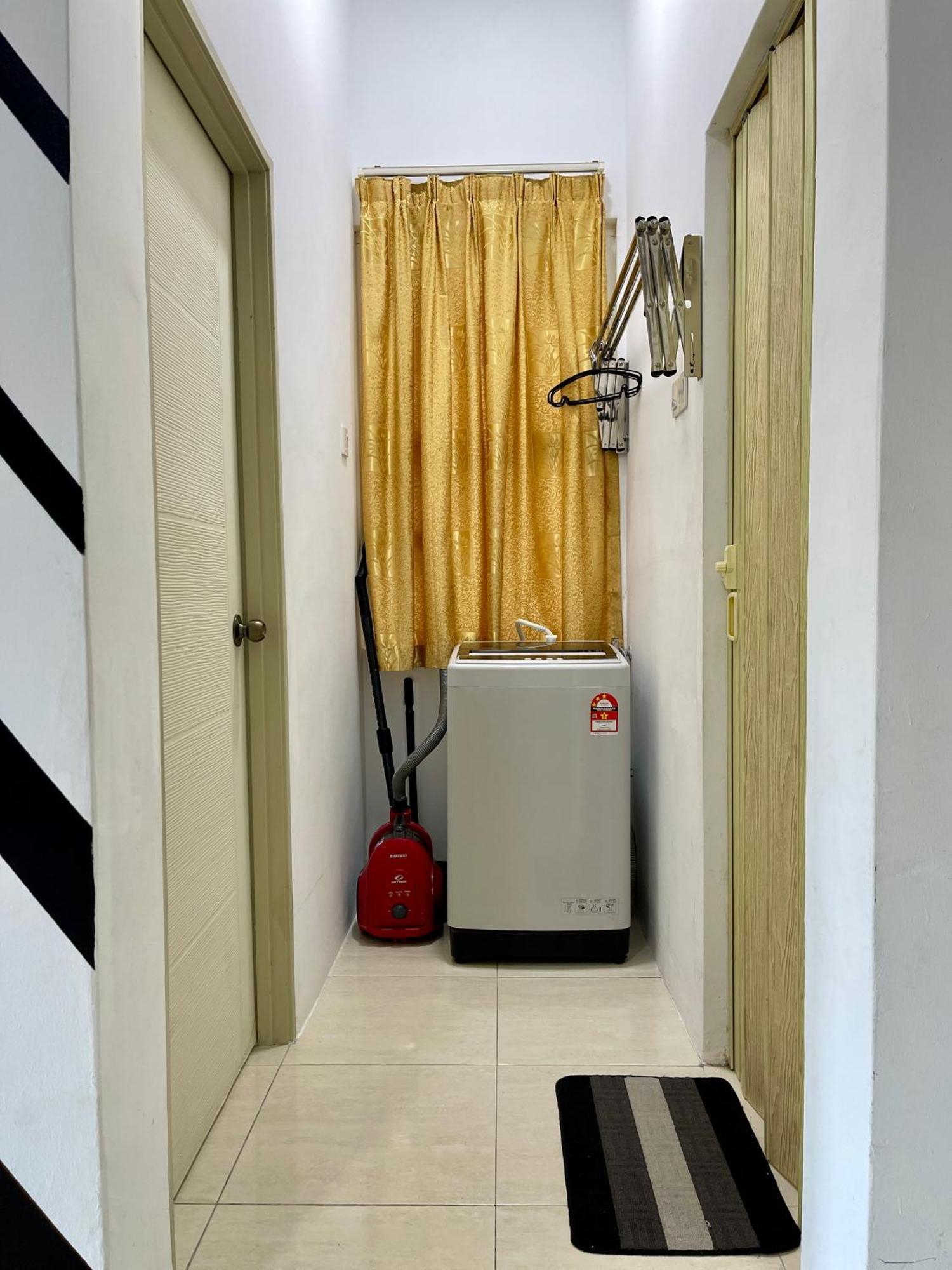 Hillview Cube W/rooftop Pool Apartment Kuah
